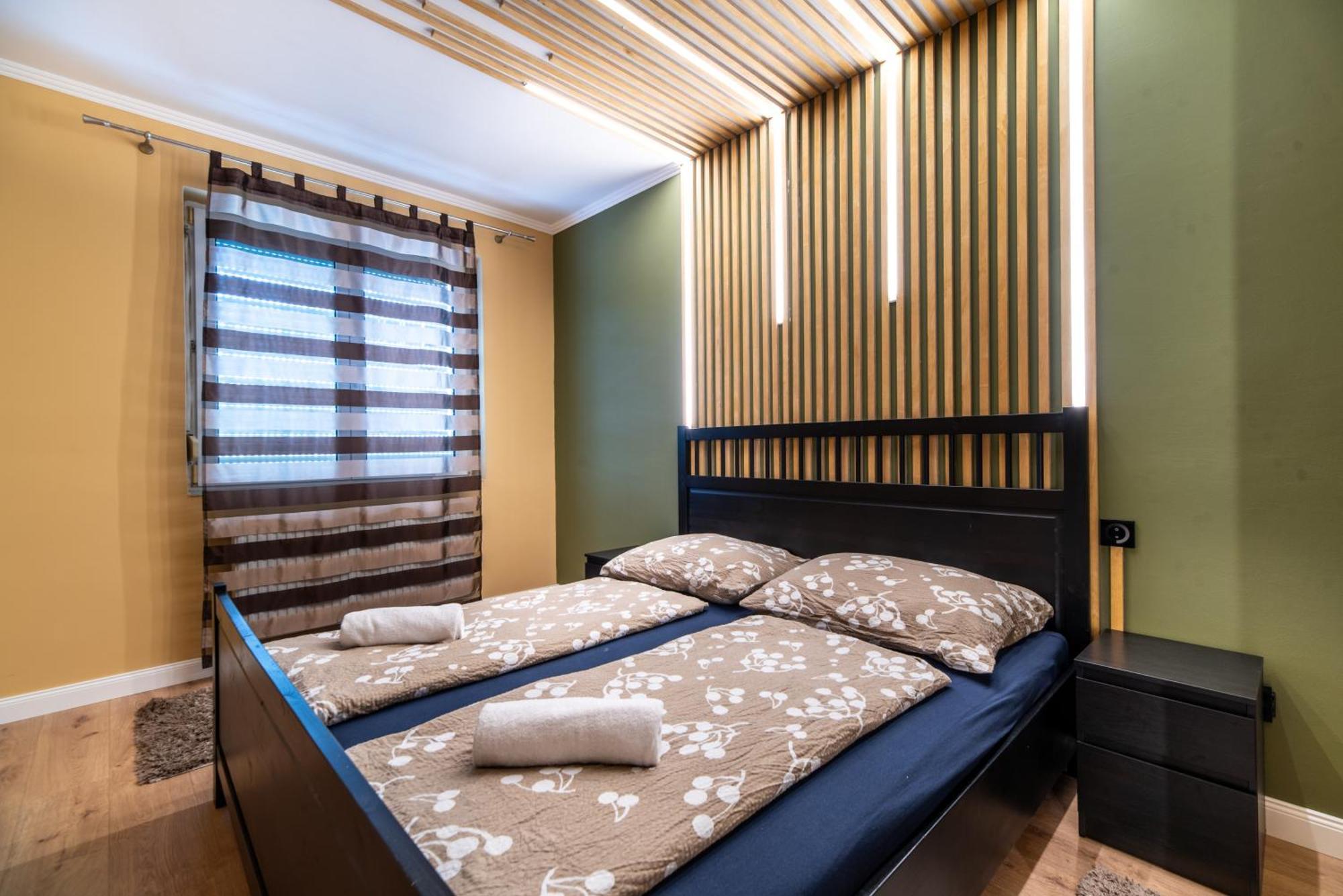 Grand Apartmanhaz เจเนชดิแอช ภายนอก รูปภาพ
